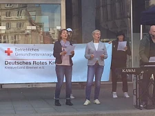 Antje Prager, DRK, Eva Quante-Brandt, Musiker Matthias Monka