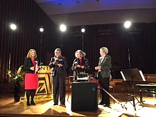 Dr. Babette Gräfe (Präsidentin von Zonta Bremen), Maria Elisabeth Müller (Vize-Präsidentin) und Mitbegründerinnen