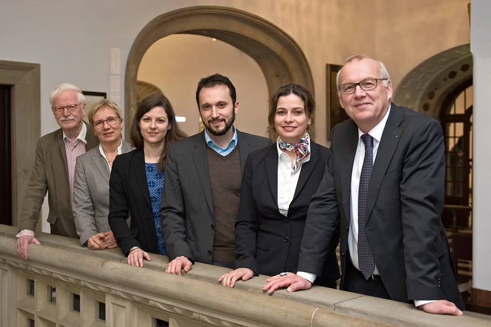 v.l.n.r.: Vorsitzender der 