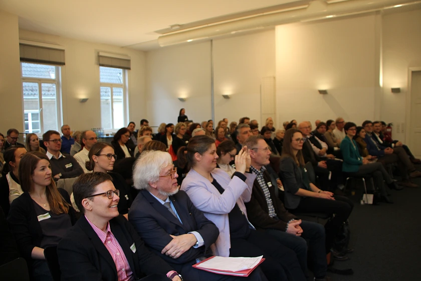 Bild des Plenums im Dialog Verbraucherschutz am 31.01.2018