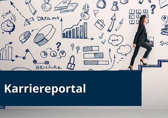 Man sieht eine Frau, die eine Treppe hoch geht.